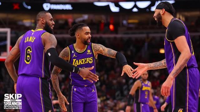 b体育入口-湖人复仇公牛重回西部前八，浓眉感慨球队终于完整